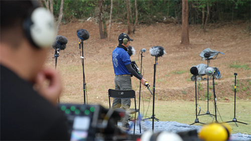 捉宠打枪吃鸡玩法2.0,《远光84》开启PC先行测试