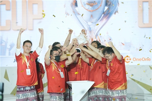 《仙境传说：爱如初见》“一周年庆典”开幕，致那些年我们追过的波利与青春！