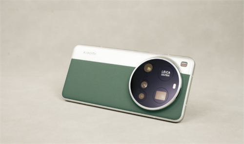 成功引领旗舰革命后，高通的底气明显更足了