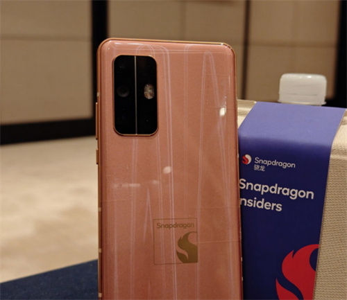 成功引领旗舰革命后，高通的底气明显更足了